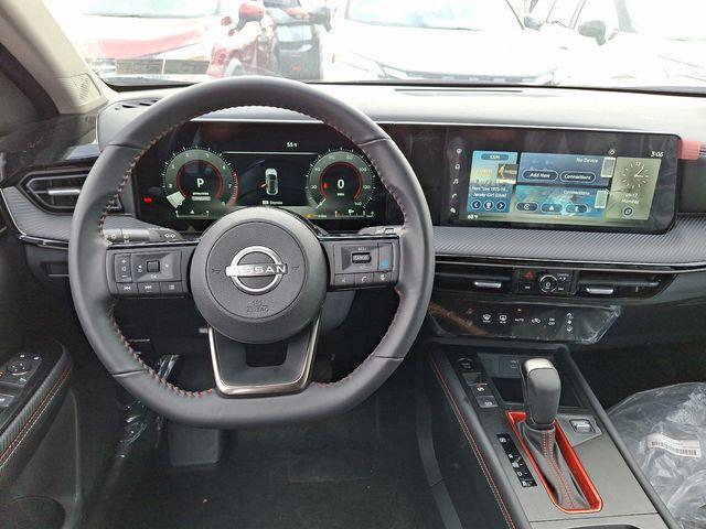 new 2025 Nissan Kicks car, priced at $29,510