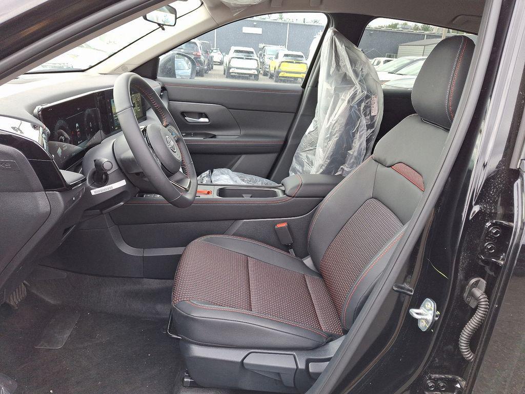 new 2025 Nissan Kicks car, priced at $28,760