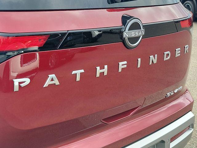 new 2024 Nissan Pathfinder car, priced at $47,825