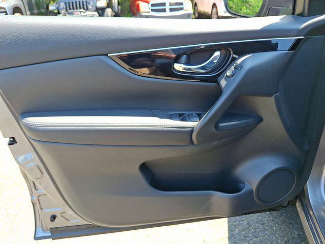 used 2019 Nissan Rogue Sport car, priced at $20,670