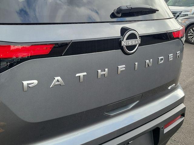 new 2024 Nissan Pathfinder car, priced at $40,480