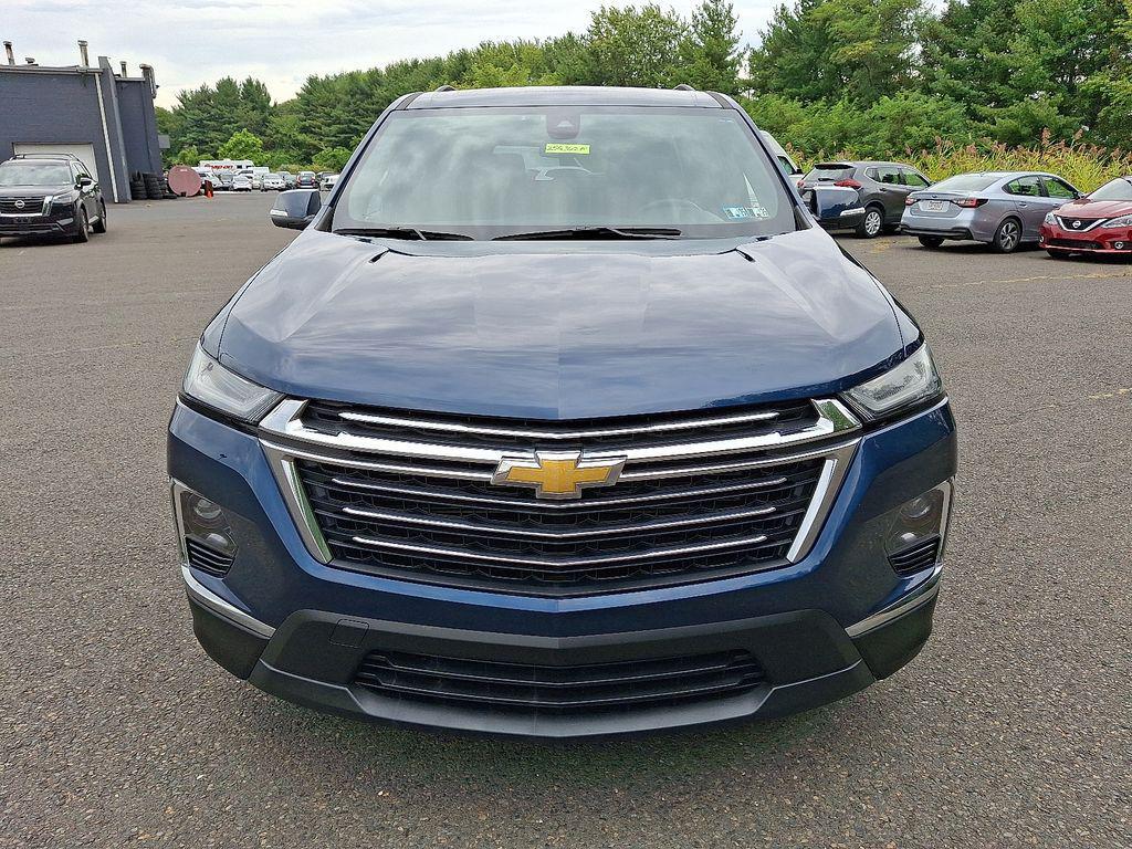 used 2023 Chevrolet Traverse car, priced at $31,990
