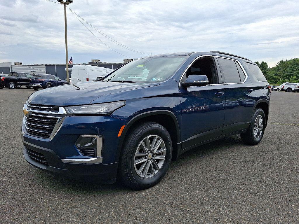 used 2023 Chevrolet Traverse car, priced at $31,990