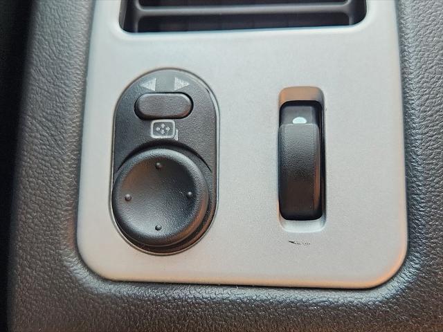 used 2008 Chevrolet Equinox car, priced at $8,900