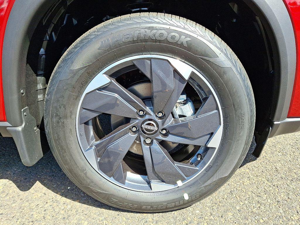 new 2026 Nissan Rogue car, priced at $32,550