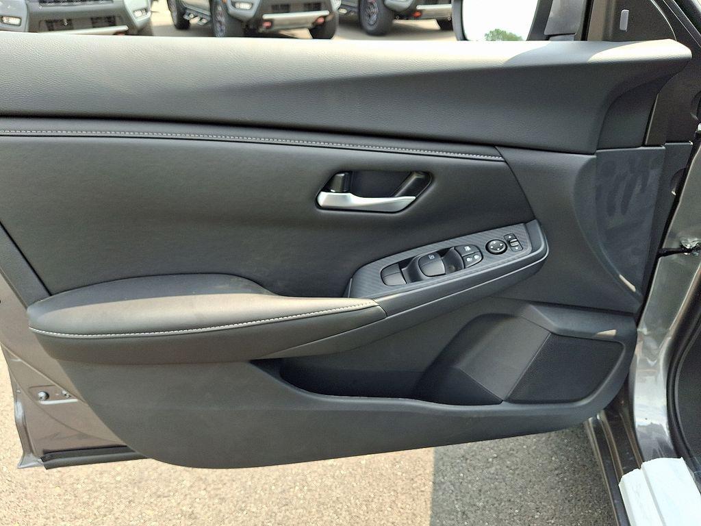 new 2025 Nissan Sentra car, priced at $24,585