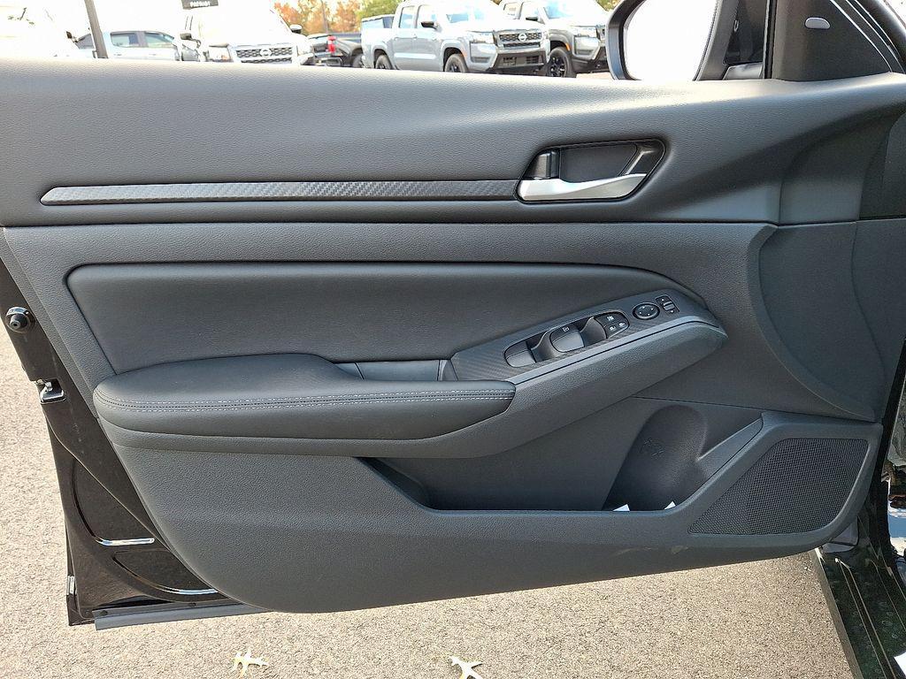new 2025 Nissan Altima car, priced at $28,750
