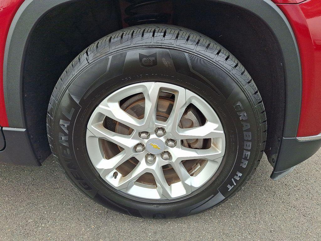 used 2019 Chevrolet Traverse car, priced at $20,990