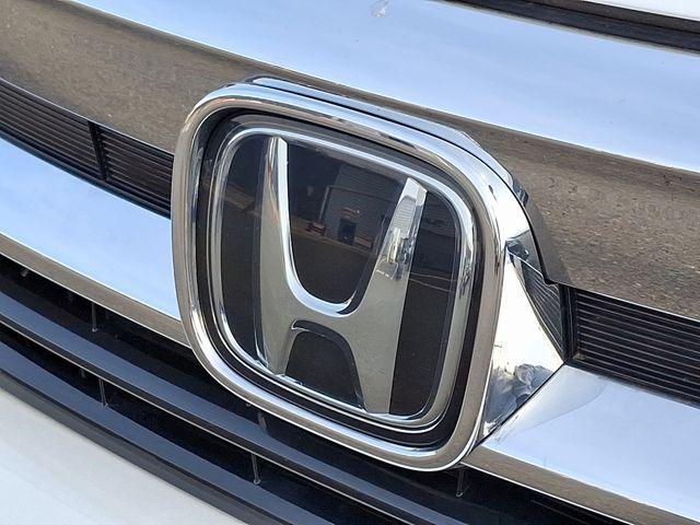 used 2022 Honda Pilot car, priced at $35,700