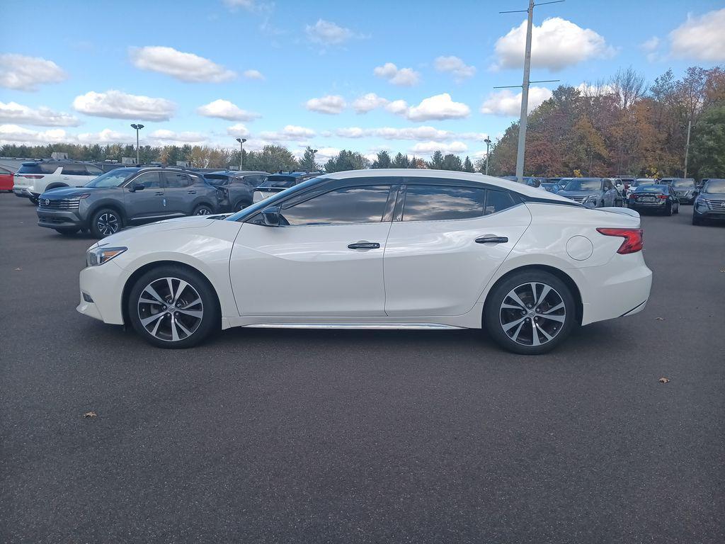 used 2018 Nissan Maxima car, priced at $20,999