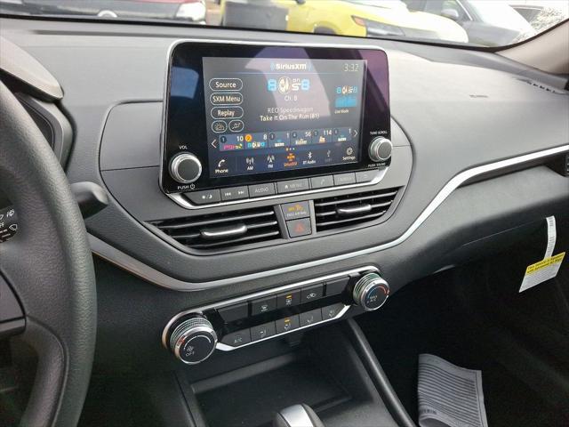 new 2025 Nissan Altima car, priced at $26,250