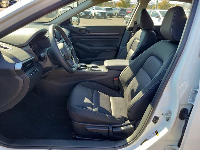 new 2025 Nissan Altima car, priced at $26,250