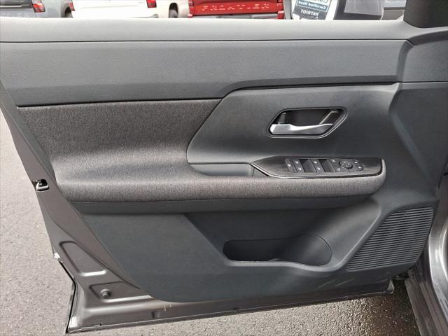 new 2025 Nissan Kicks car, priced at $27,160