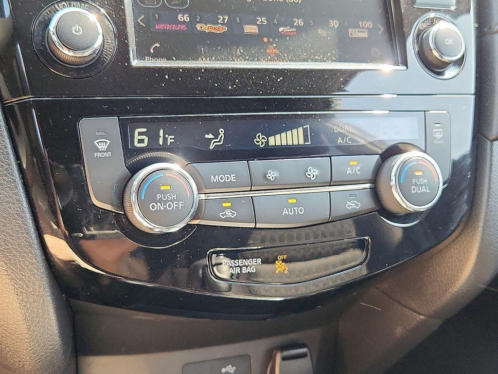used 2019 Nissan Rogue car, priced at $17,908