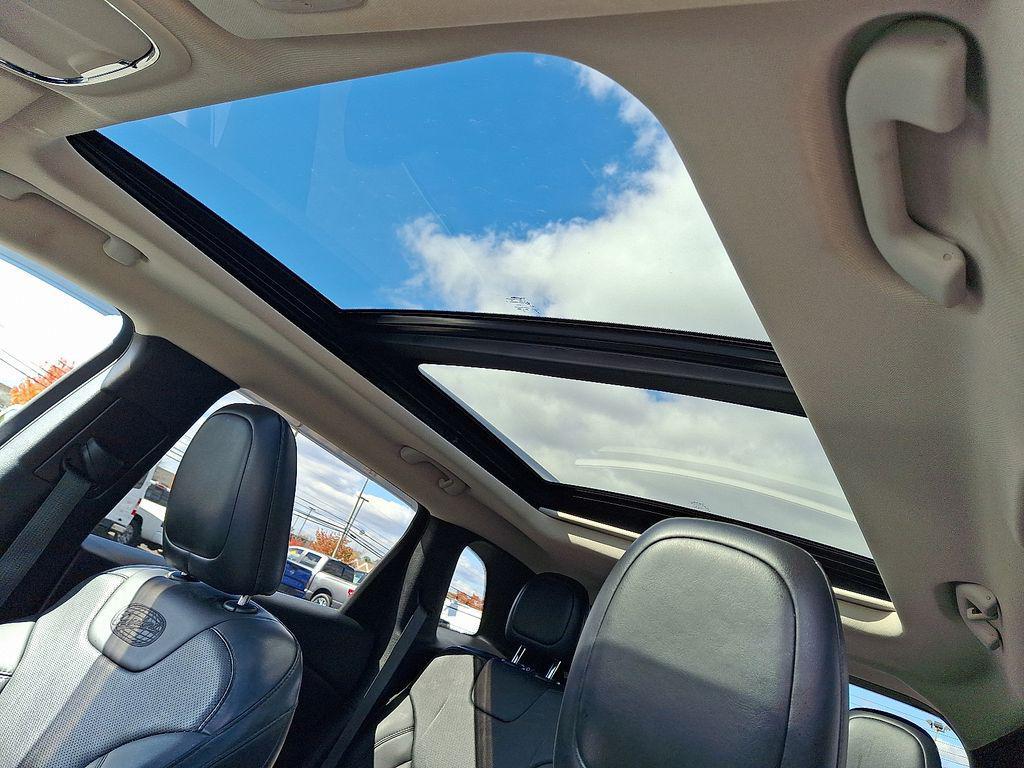 used 2017 Jeep Cherokee car, priced at $17,505