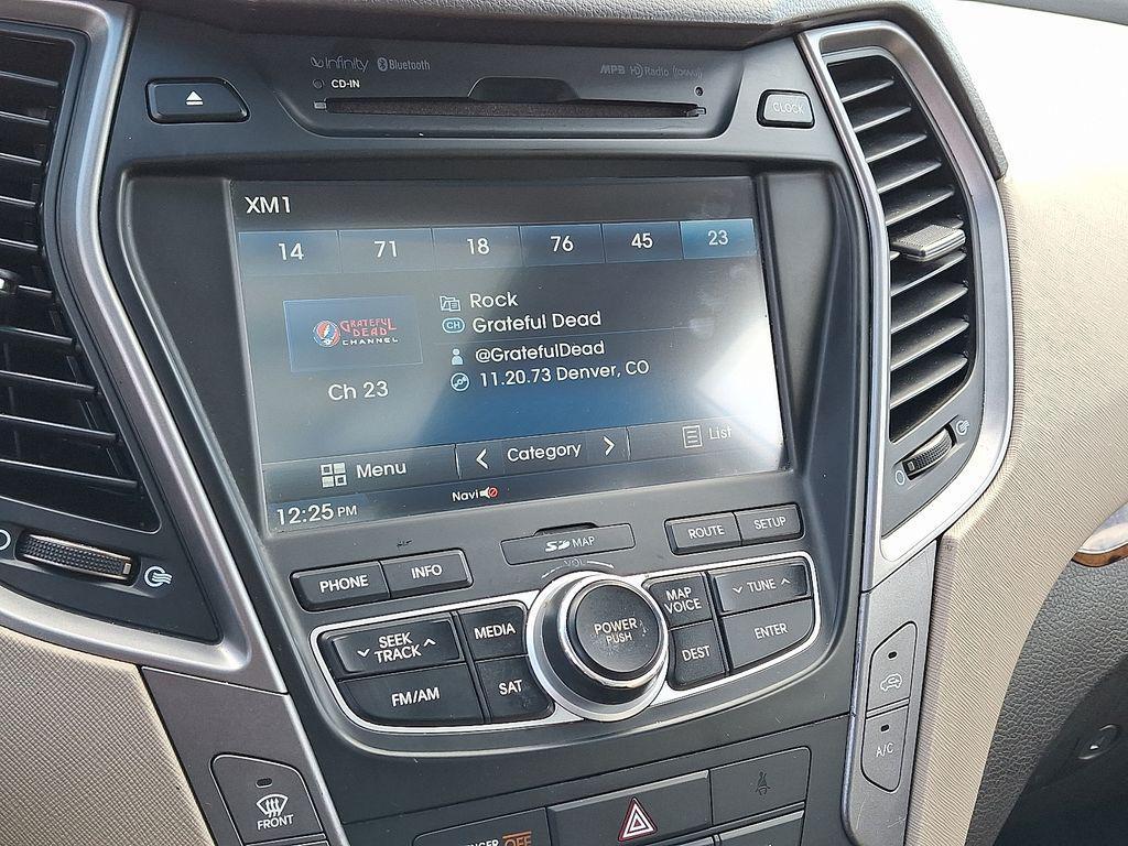 used 2013 Hyundai Santa Fe car, priced at $11,990