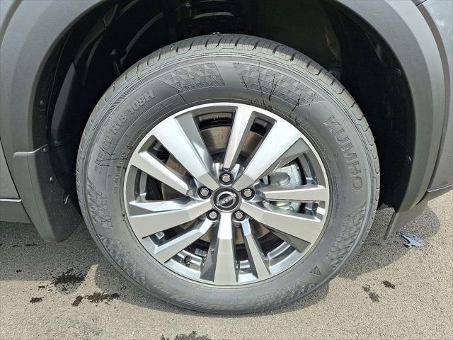 new 2025 Nissan Pathfinder car, priced at $46,845