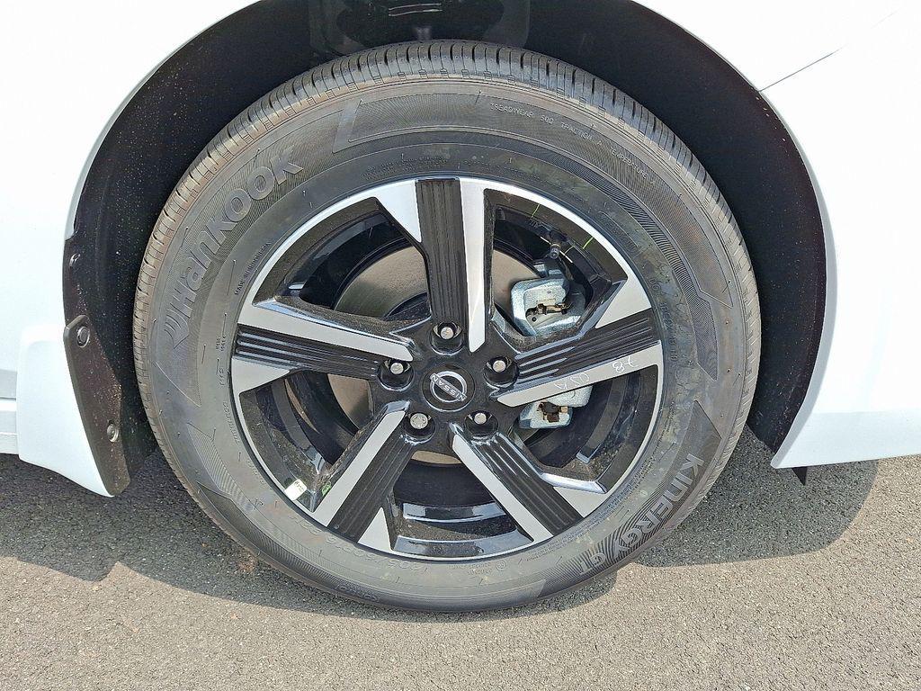 new 2025 Nissan Sentra car, priced at $24,385