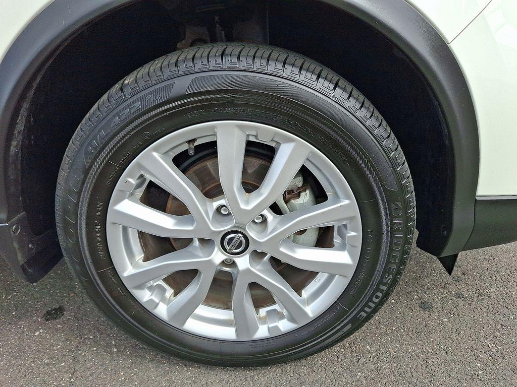 used 2022 Nissan Rogue Sport car, priced at $24,400