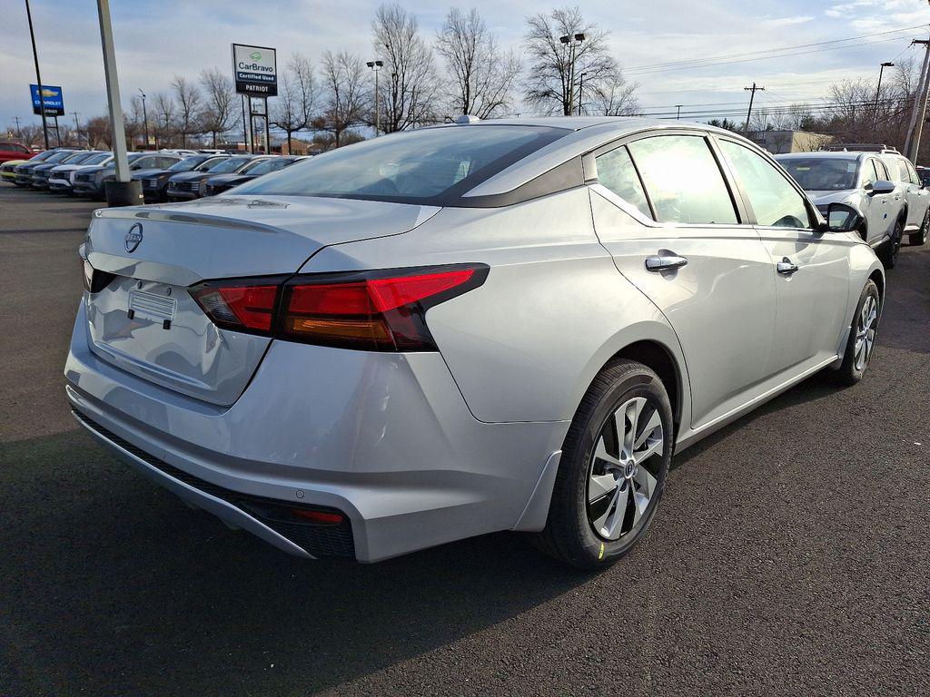 new 2025 Nissan Altima car, priced at $26,250