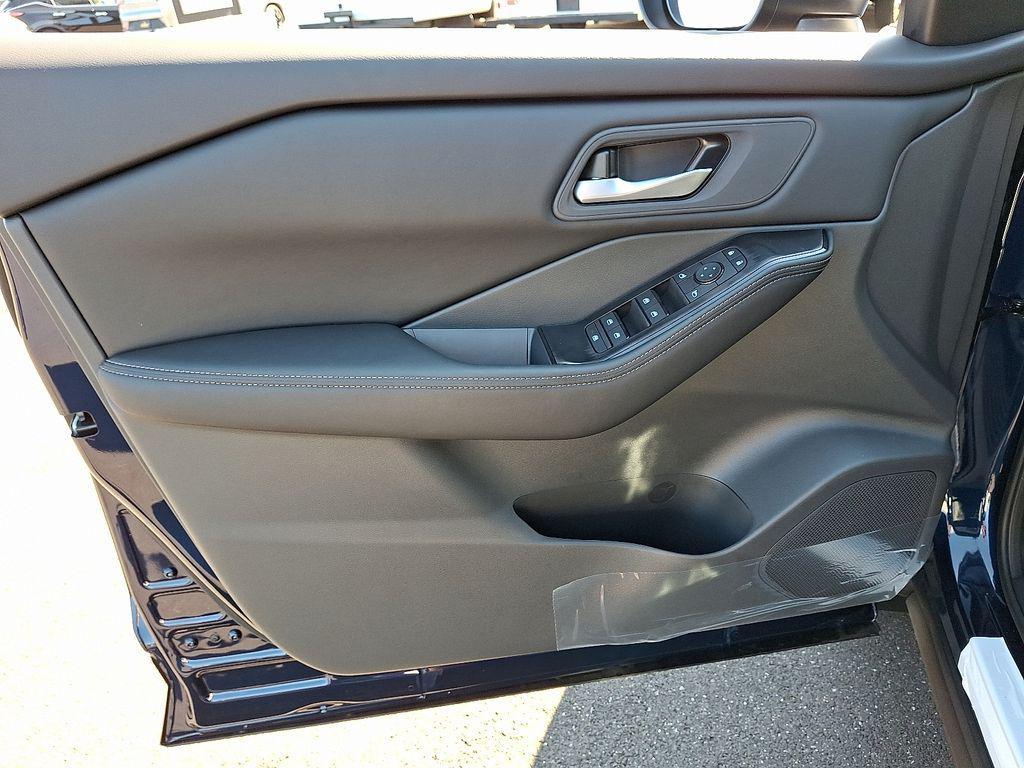 new 2026 Nissan Rogue car, priced at $30,600