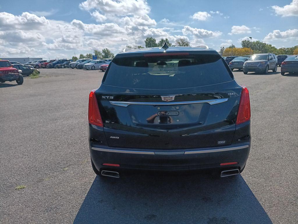 used 2018 Cadillac XT5 car, priced at $20,227