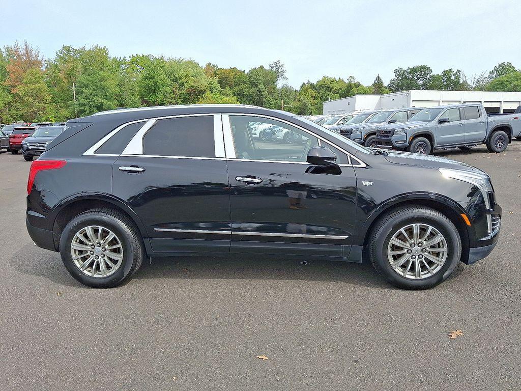 used 2018 Cadillac XT5 car, priced at $17,000