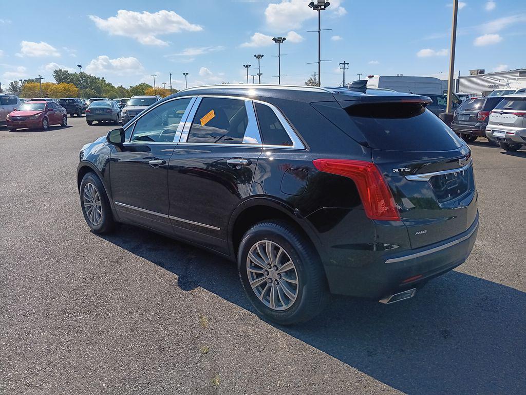 used 2018 Cadillac XT5 car, priced at $20,227