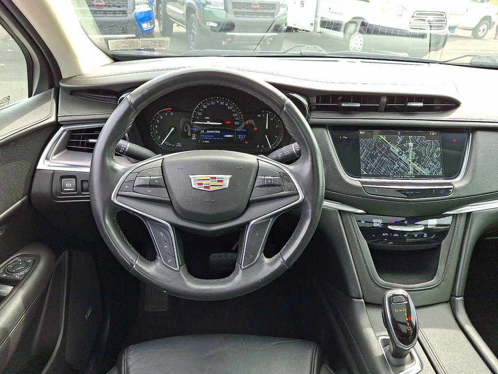 used 2018 Cadillac XT5 car, priced at $17,000