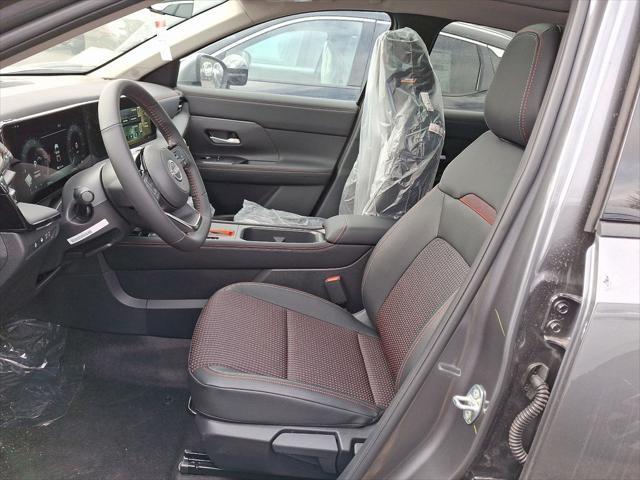new 2025 Nissan Kicks car, priced at $32,370