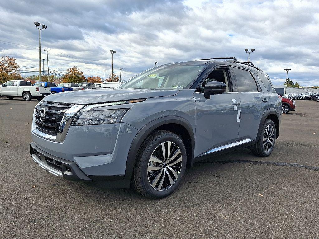 new 2025 Nissan Pathfinder car, priced at $46,510