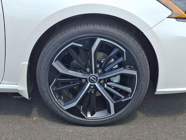 new 2025 Nissan Altima car, priced at $34,225