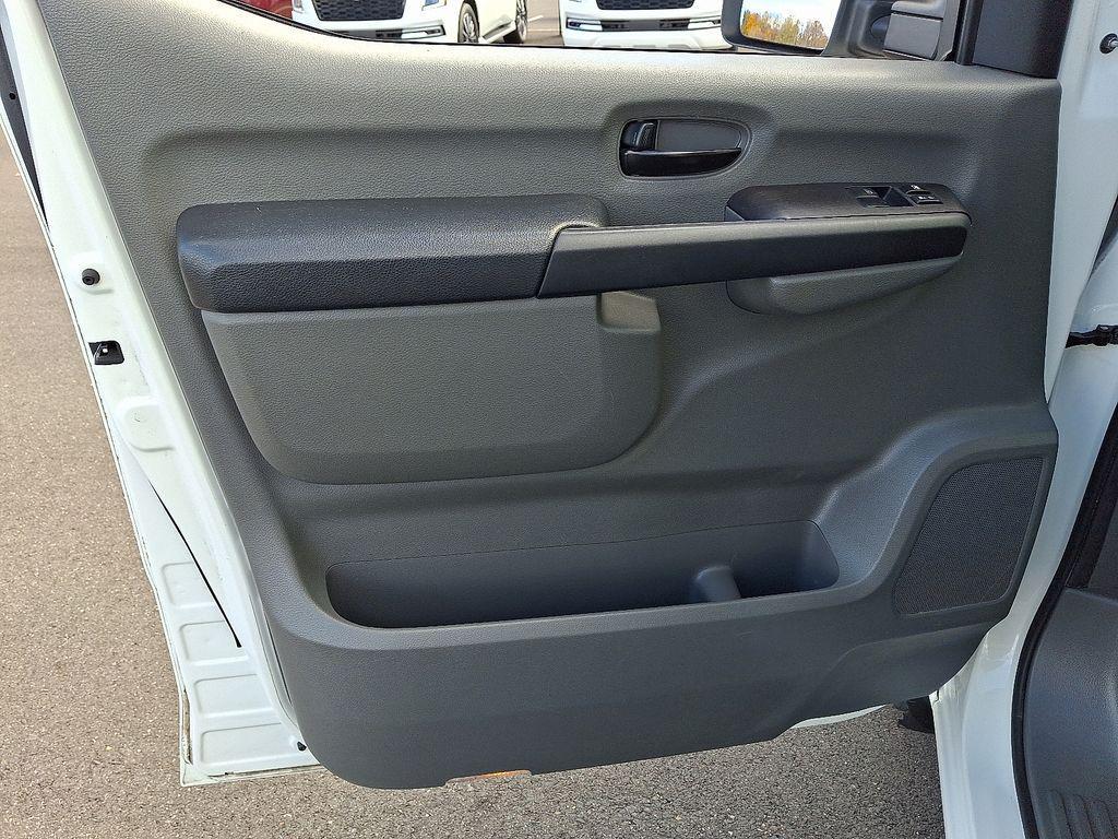 used 2017 Nissan NV Passenger NV3500 HD car, priced at $29,322