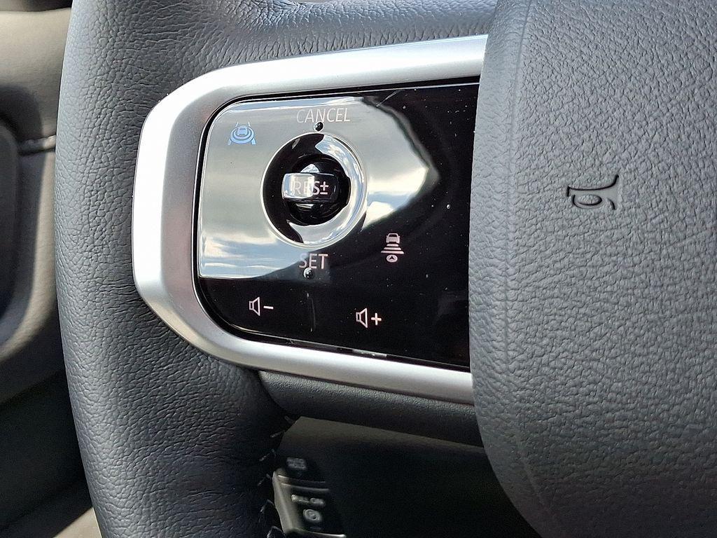 new 2025 Nissan Armada car, priced at $64,705