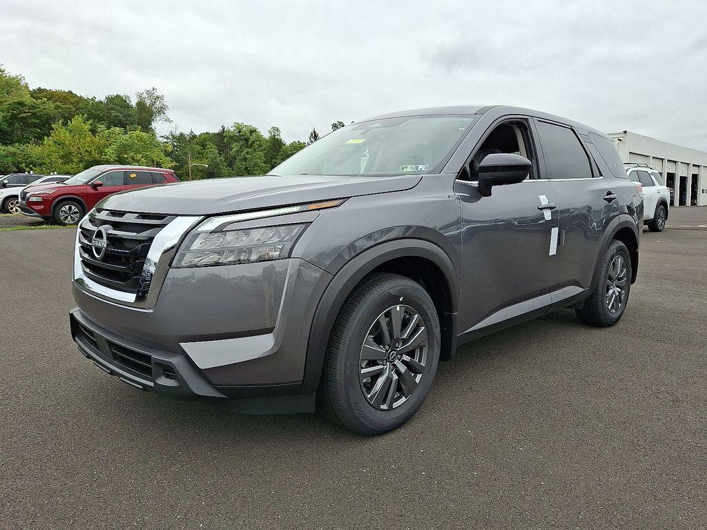 new 2025 Nissan Pathfinder car, priced at $33,360