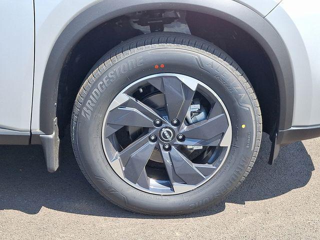 new 2025 Nissan Rogue car, priced at $35,045