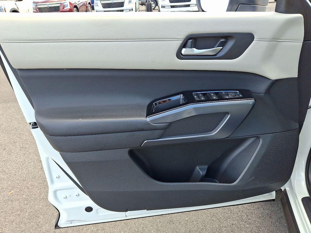 used 2023 Nissan Pathfinder car, priced at $34,990