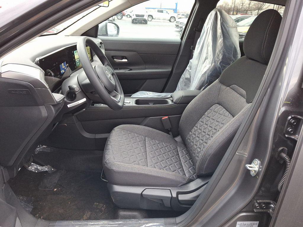 new 2025 Nissan Kicks car, priced at $25,410