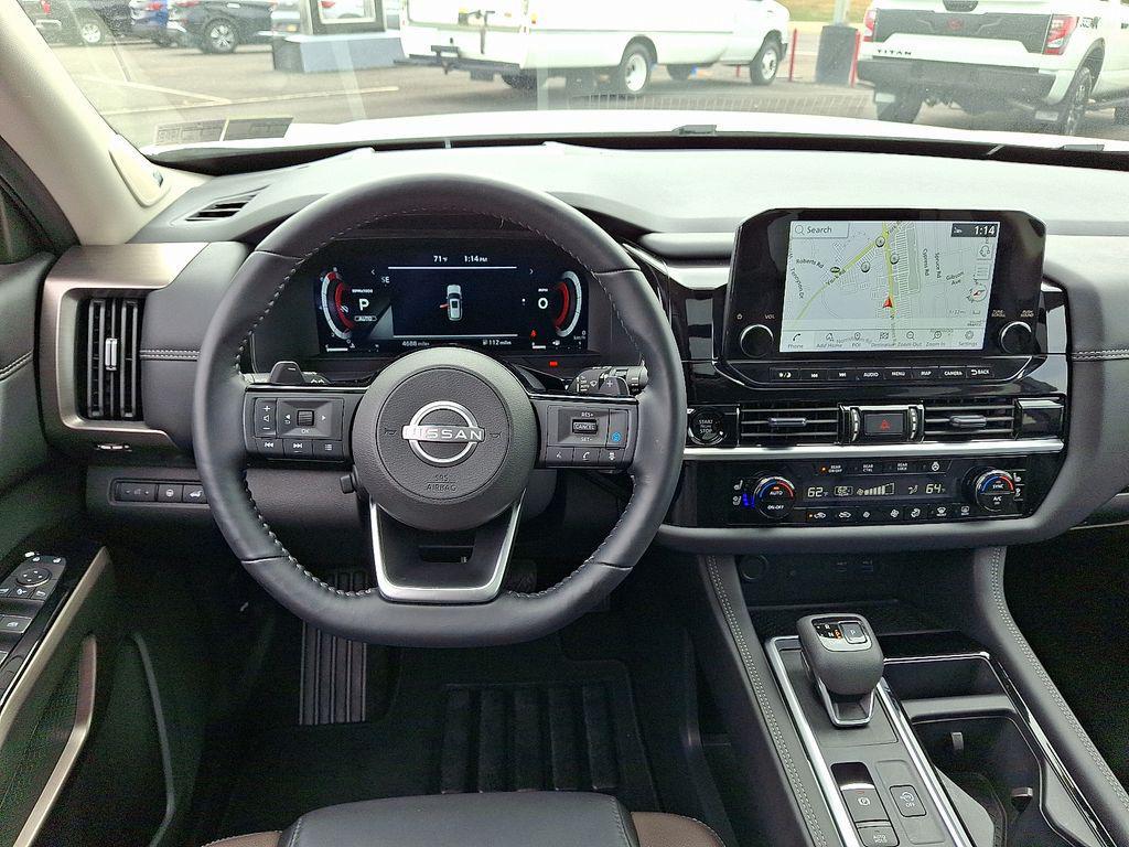 used 2025 Nissan Pathfinder car, priced at $45,900