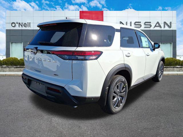 new 2024 Nissan Pathfinder car, priced at $40,480