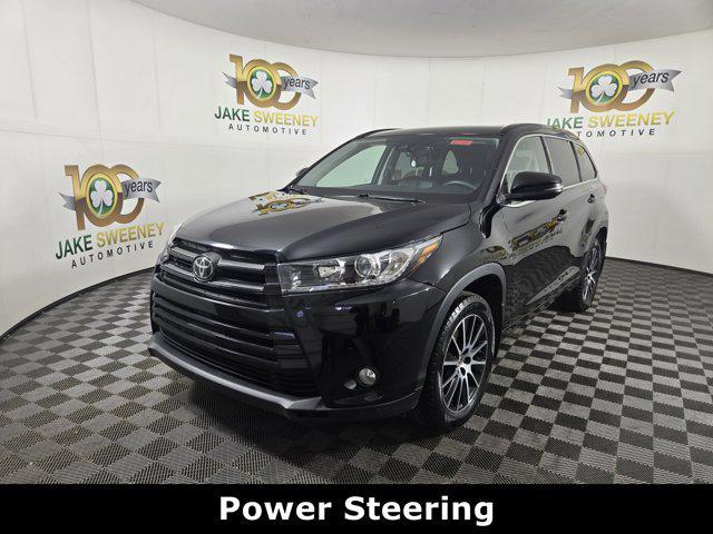 used 2018 Toyota Highlander car, priced at $22,900