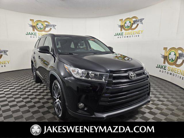 used 2018 Toyota Highlander car, priced at $22,900