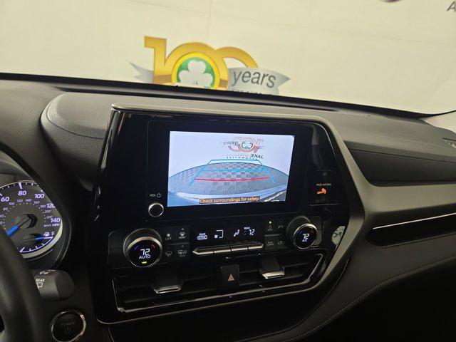 used 2023 Toyota Highlander Hybrid car, priced at $35,900