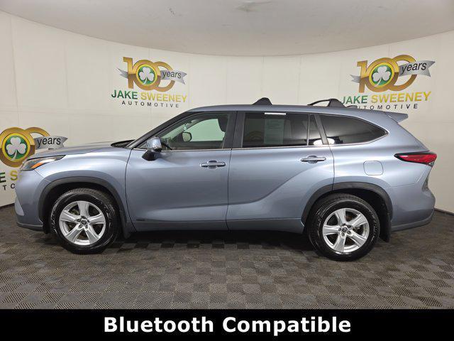 used 2023 Toyota Highlander Hybrid car, priced at $35,900