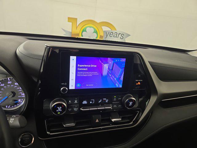 used 2023 Toyota Highlander Hybrid car, priced at $35,900