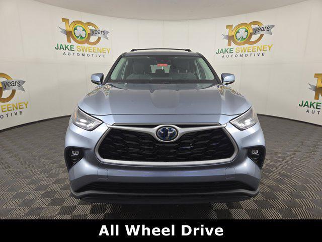 used 2023 Toyota Highlander Hybrid car, priced at $35,900