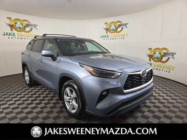 used 2023 Toyota Highlander Hybrid car, priced at $35,900