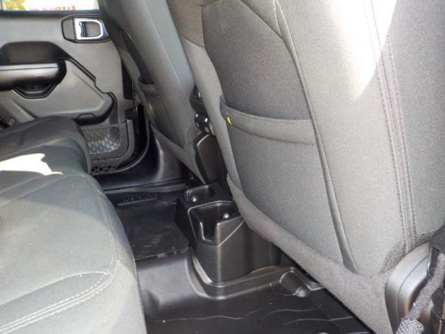 used 2021 Jeep Wrangler Unlimited car, priced at $22,997