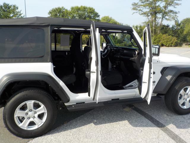 used 2022 Jeep Wrangler Unlimited car, priced at $24,999