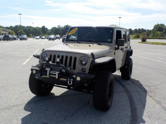 used 2016 Jeep Wrangler Unlimited car, priced at $19,999